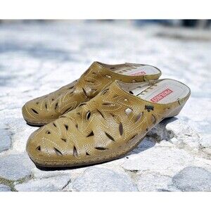 Pikolinos Women's 10.5-11 Slip On Mule Clog Laser Cut Floral Pattern Leather